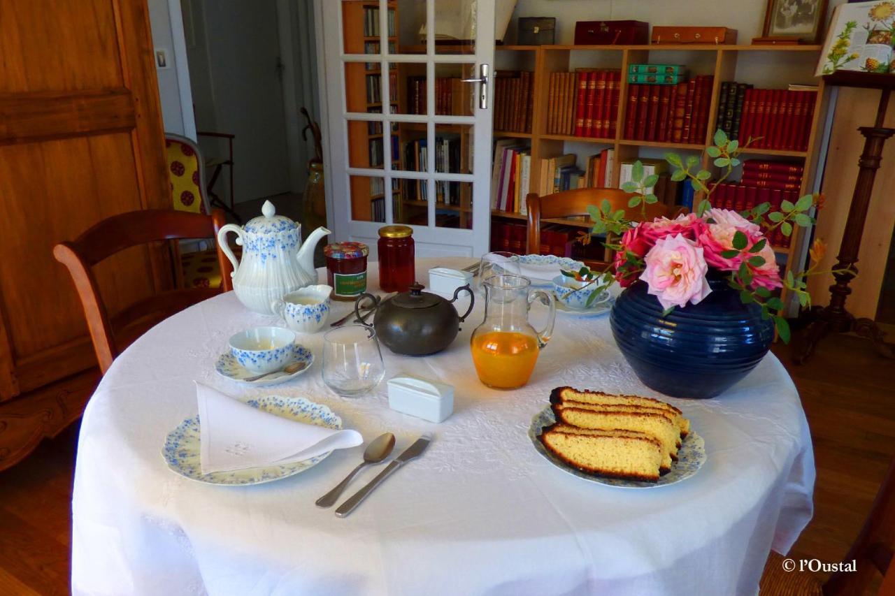 L'Oustal Bed and Breakfast Sainte-Eulalie-d'Olt Esterno foto